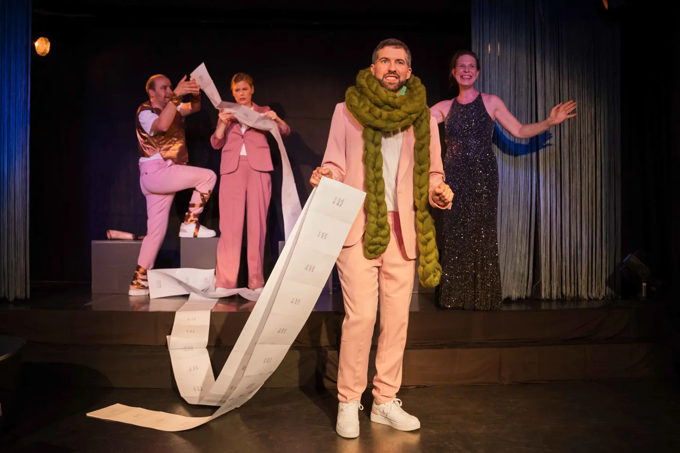 Johnson: Die Viertonoper